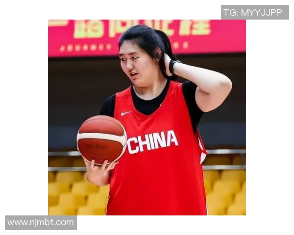 中国女篮热身赛首战强敌展现集训成果迎接新挑战